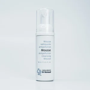 Mousse nettoyante antipollution